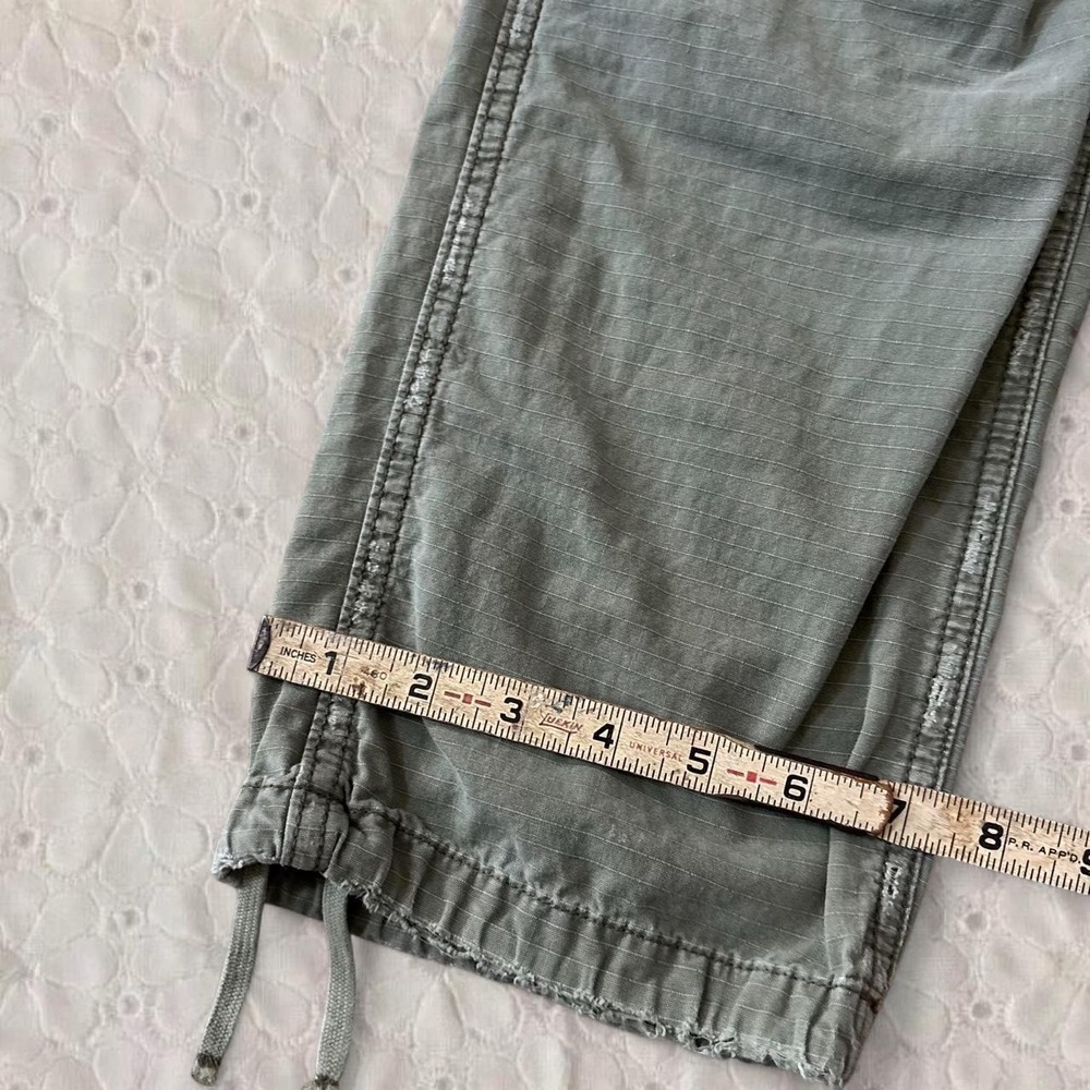 Old American green cargo pants with adjustable waist and ankles - Picture 5 of 8